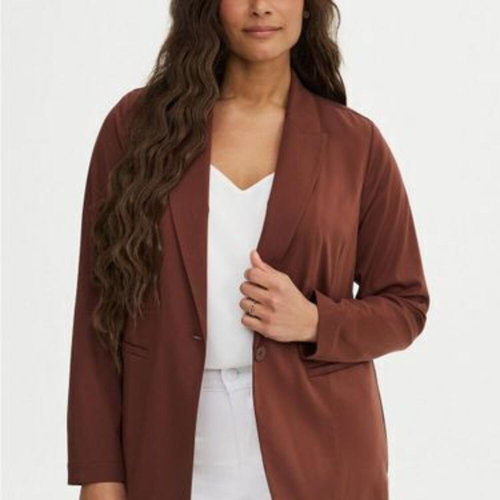 Modern Challis Blazer